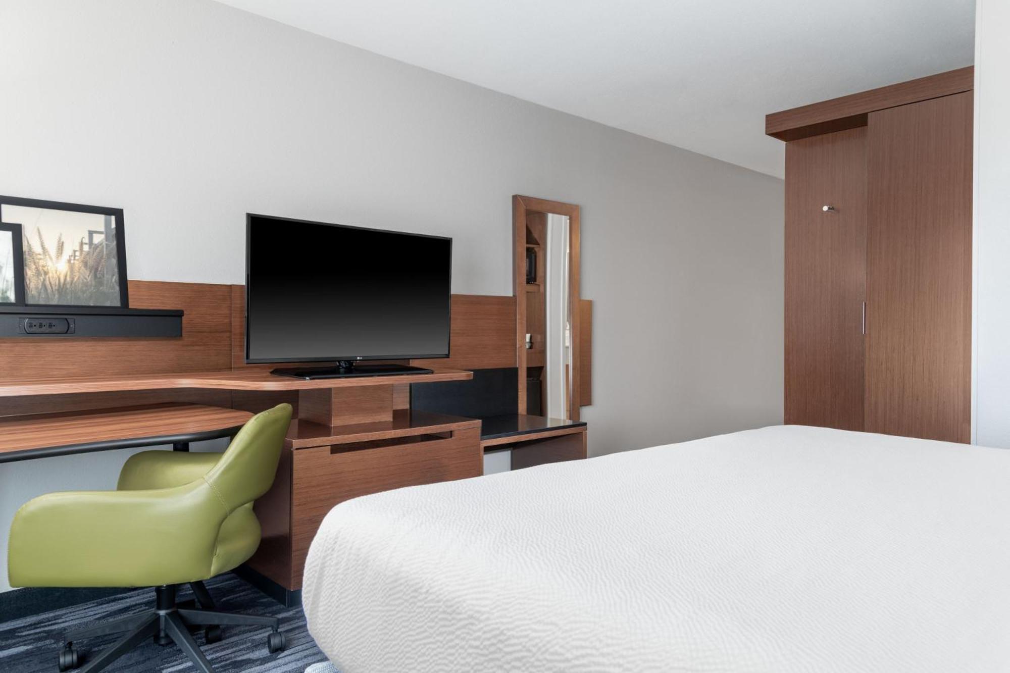 Fairfield Inn & Suites By Marriott Martinsburg Buitenkant foto